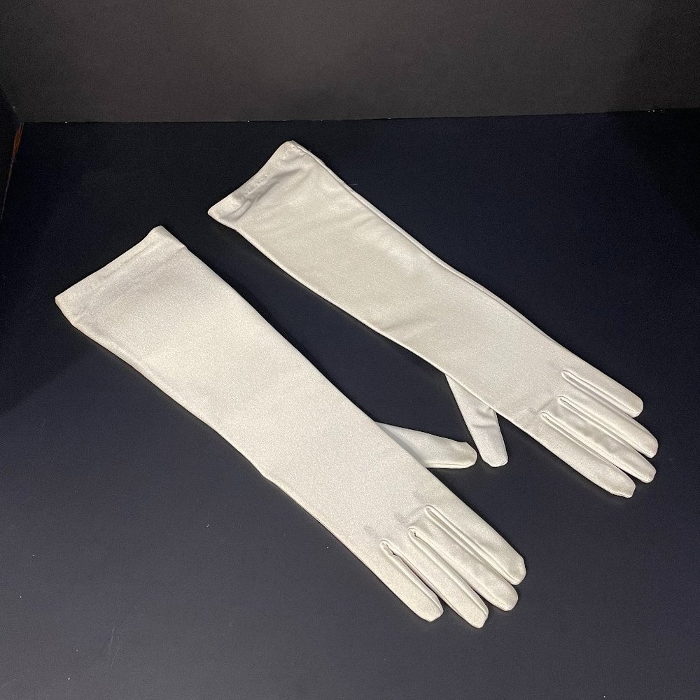 Vintage Clam Colored Shimmery Gloves